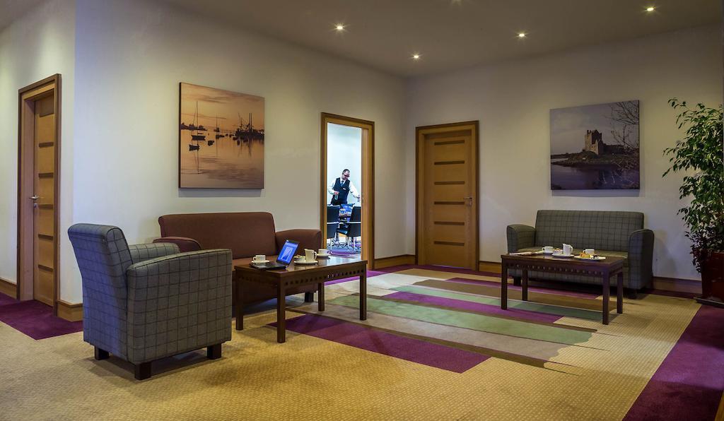 Mullingar Park Hotel Экстерьер фото